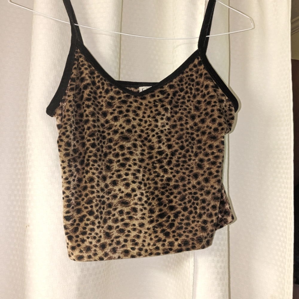 E. Y. E. Essential Yarn Elements Leopard Halter Top Ladies Size Small